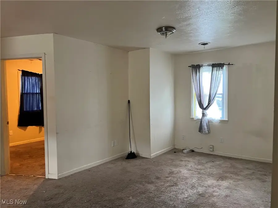 244 E 238th Street, Euclid, OH 44123 - Image #2