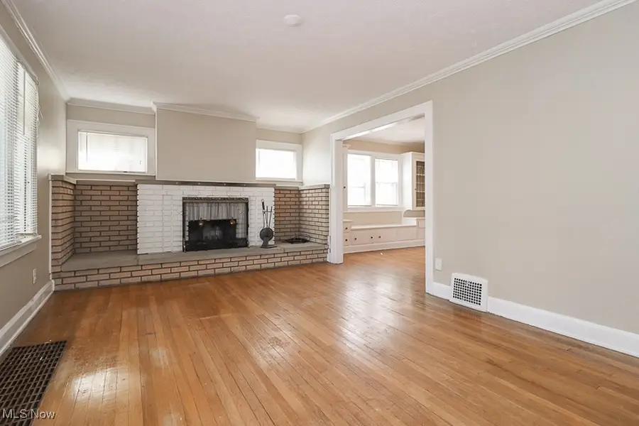 3554 Raymont Boulevard, University Heights, OH 44118 - Image #2