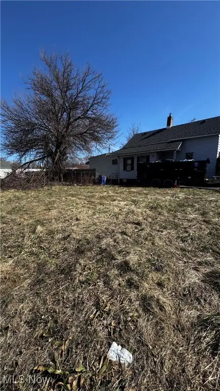 7107 Ivy Avenue, Cleveland, OH 44127 - Image #3