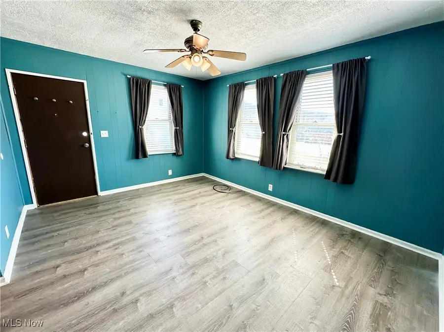 87R 26th Street, Wellsburg, WV 26070 - Image #2