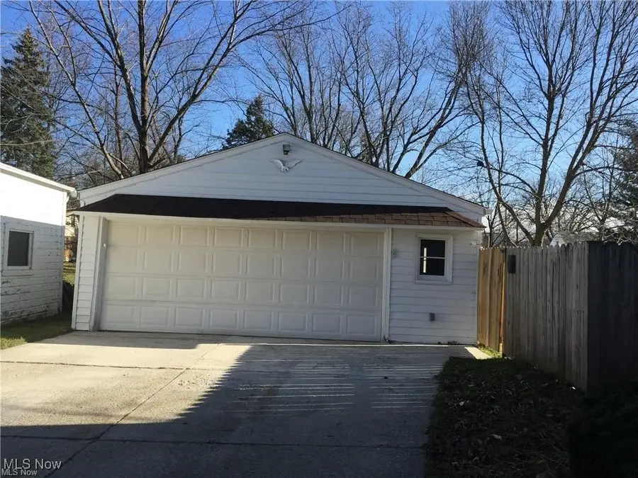 51 Nordham Drive, Bedford, OH 44146 - Image #2