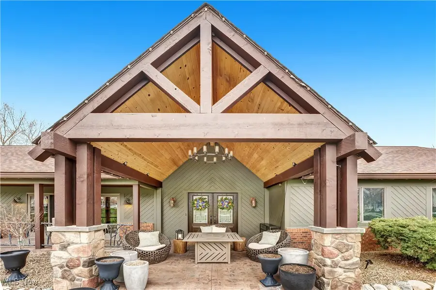 537 Lee Lore Drive, Chippewa Lake, OH 44215 - Image #2