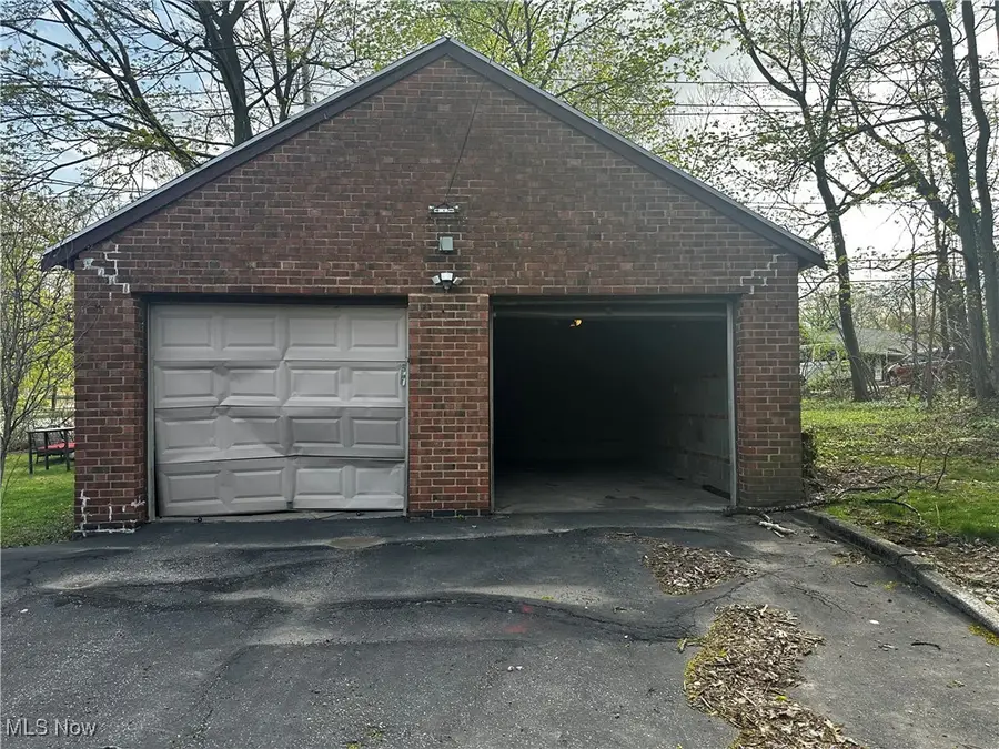 1659 Ivydale Road, Cleveland Heights, OH 44118 - Image #3