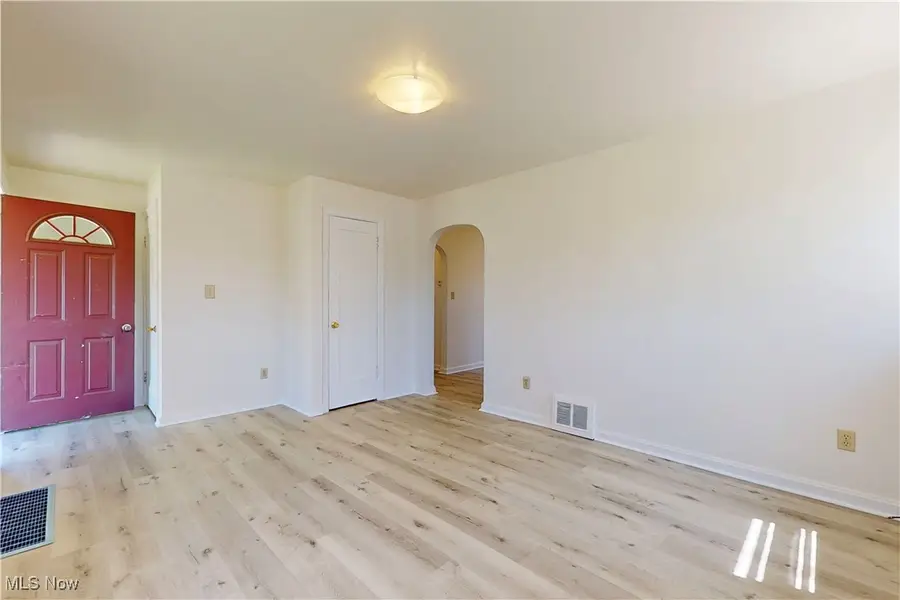 285 Beechwood Boulevard, Wintersville, OH 43953 - Image #3