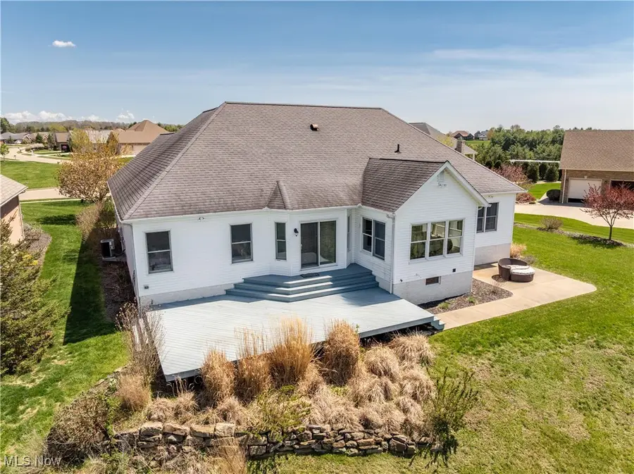 520 Pga Boulevard, New Philadelphia, OH 44663 - Image #2