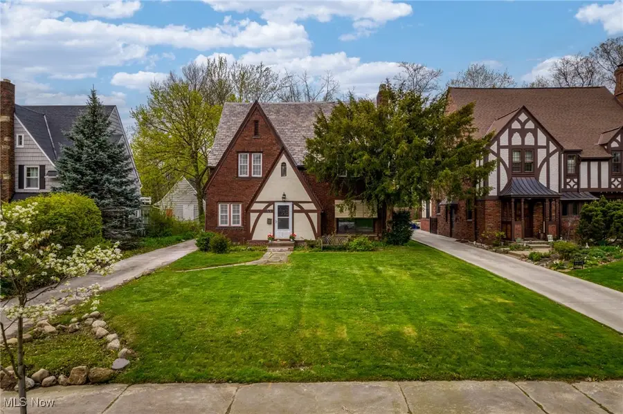 17419 Fernway Road, Shaker Heights, OH 44120 - Image #2