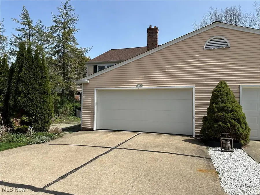 6122 Cabot Court, Mentor, OH 44060 - Image #2