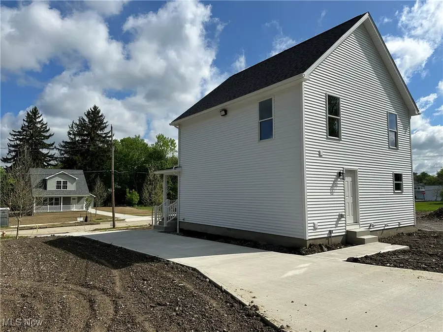 723 Mineral Springs Avenue, Youngstown, OH 44511 - Image #2