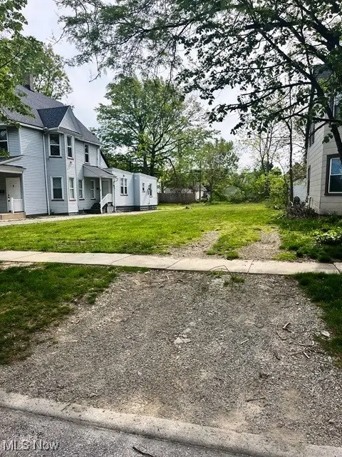 1569 Newman Avenue, Lakewood, OH 44107 - Image #2