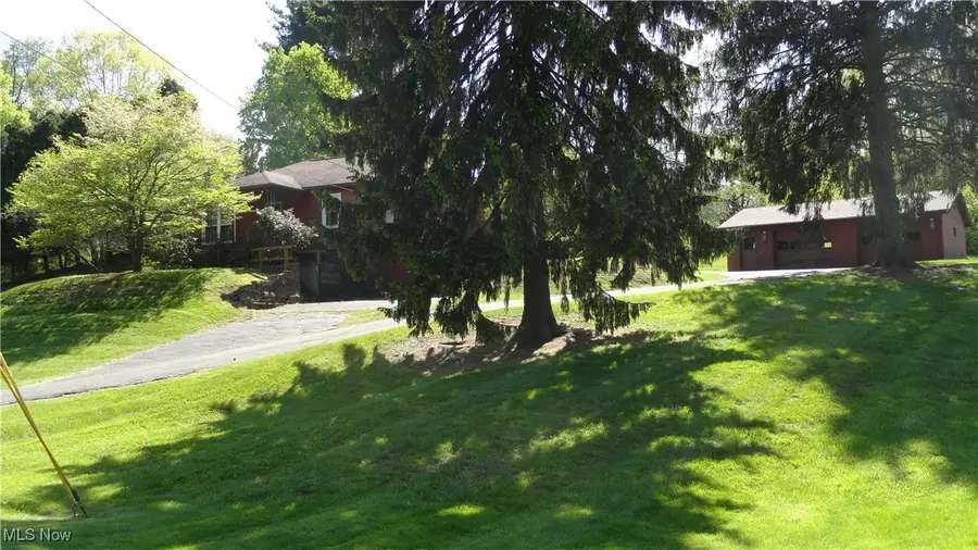 7517 Veterans Boulevard, Chester, WV 26034 - Image #2