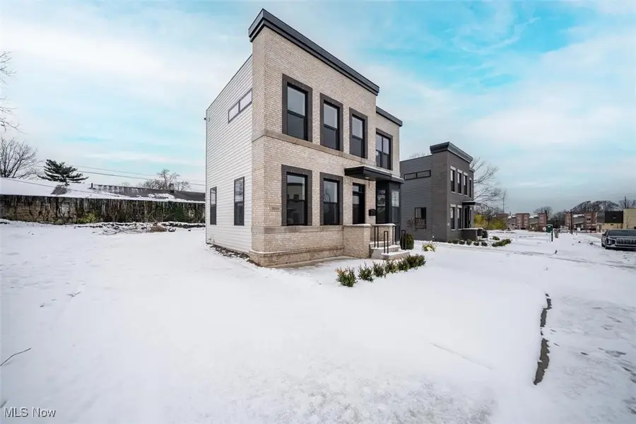1866 Woodlawn Avenue, East Cleveland, OH 44112 - Image #3