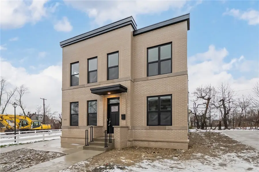 1855 Woodlawn Avenue, East Cleveland, OH 44112 - Image #2