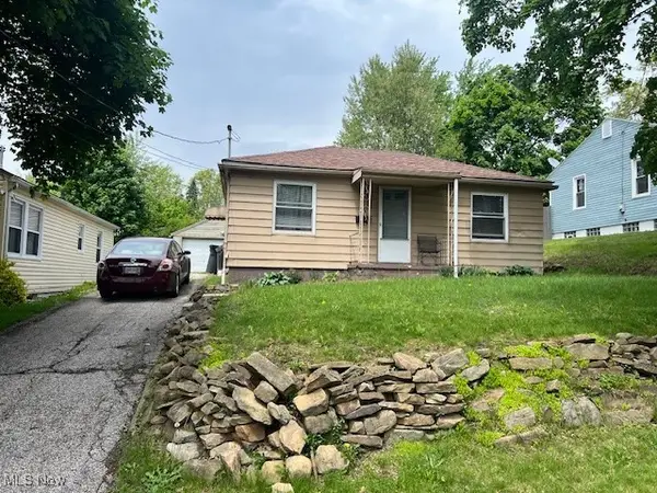 771 Indian Trail, Akron, OH 44314