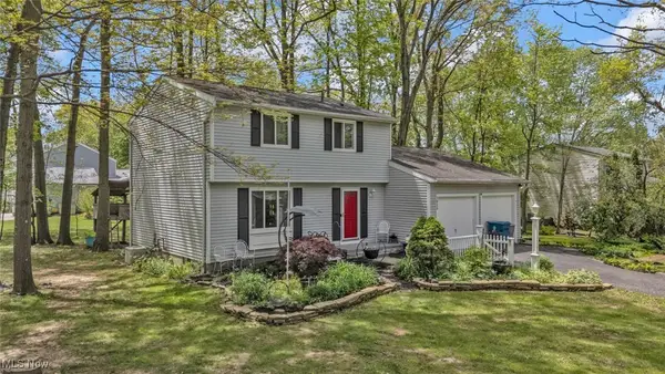 1620 Sapphire Drive, Hudson, OH 44236