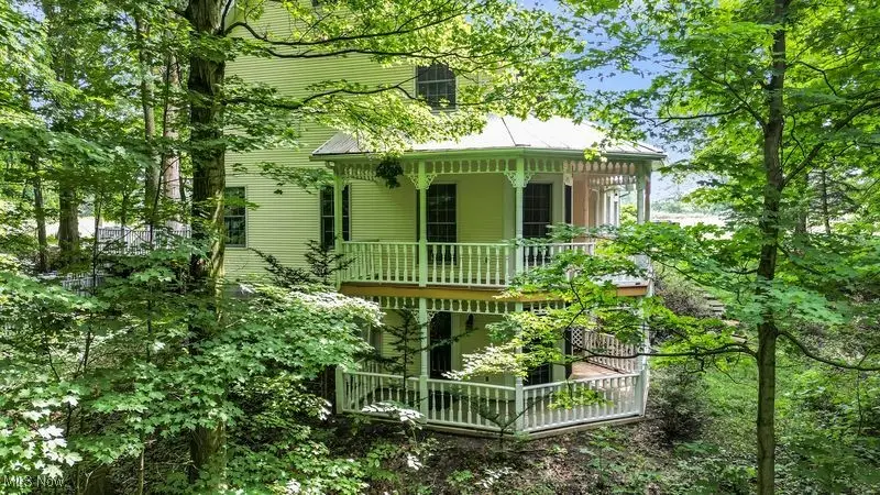 20765 Quarry Road, Wellington, OH 44090 - Image #1