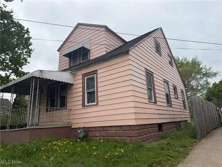 4678 E 147th Street, Cleveland, OH 44128 - #3