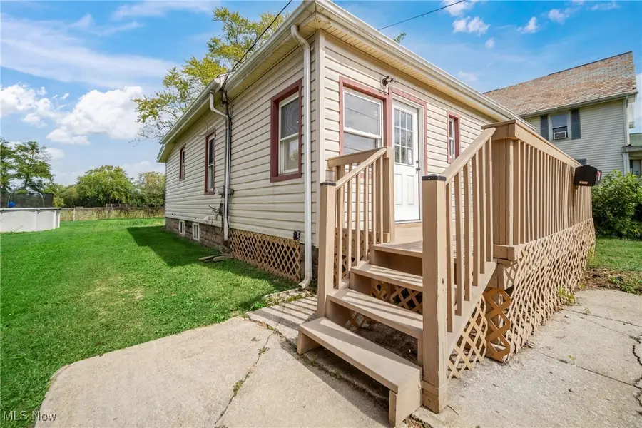 2049 E 39th Street, Ashtabula, OH 44004 - Image #3