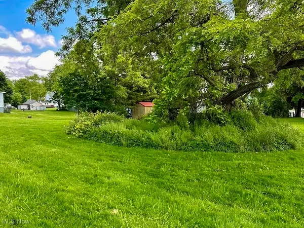 State Street, Girard, OH 44420