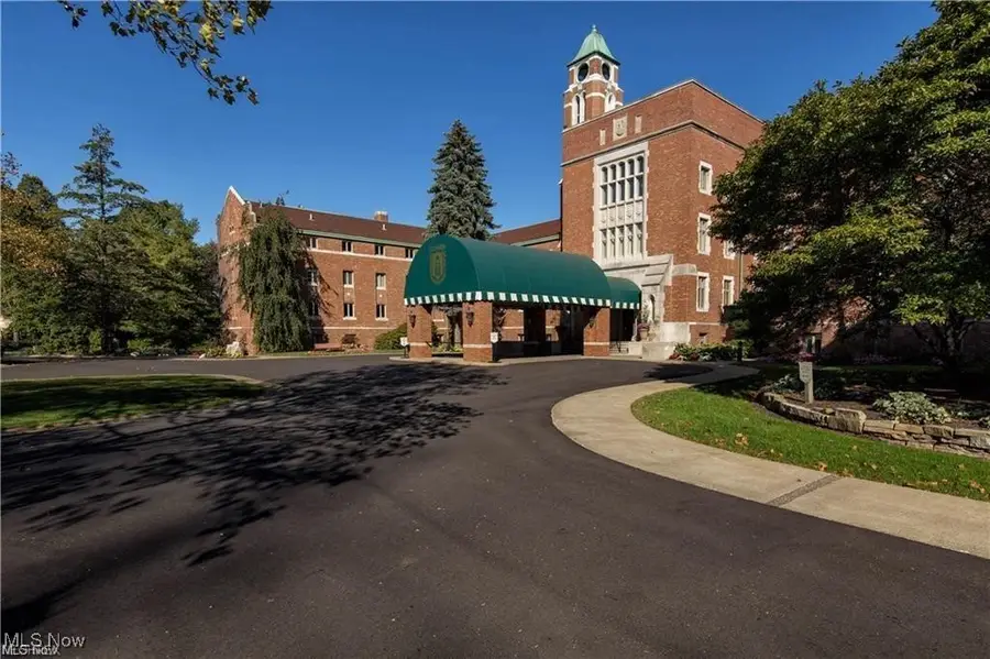 4191 Glenmoor Nw Road #3, Canton, OH 44718 - Image #2