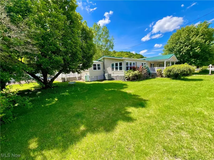 115 Rhodes Avenue, Dillonvale, OH 43917 - Image #3