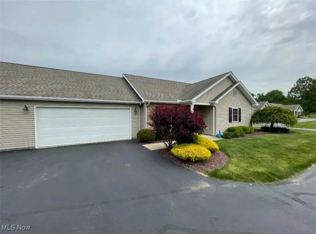 170 Sandy Court #11, New Middletown, OH 44442 - Image #1