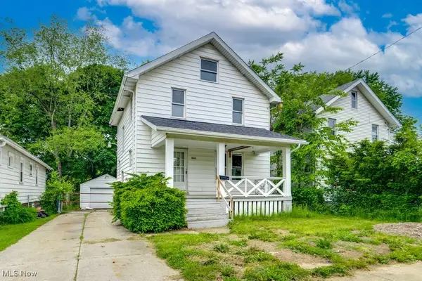 1866 17th Sw Street, Akron, OH 44314