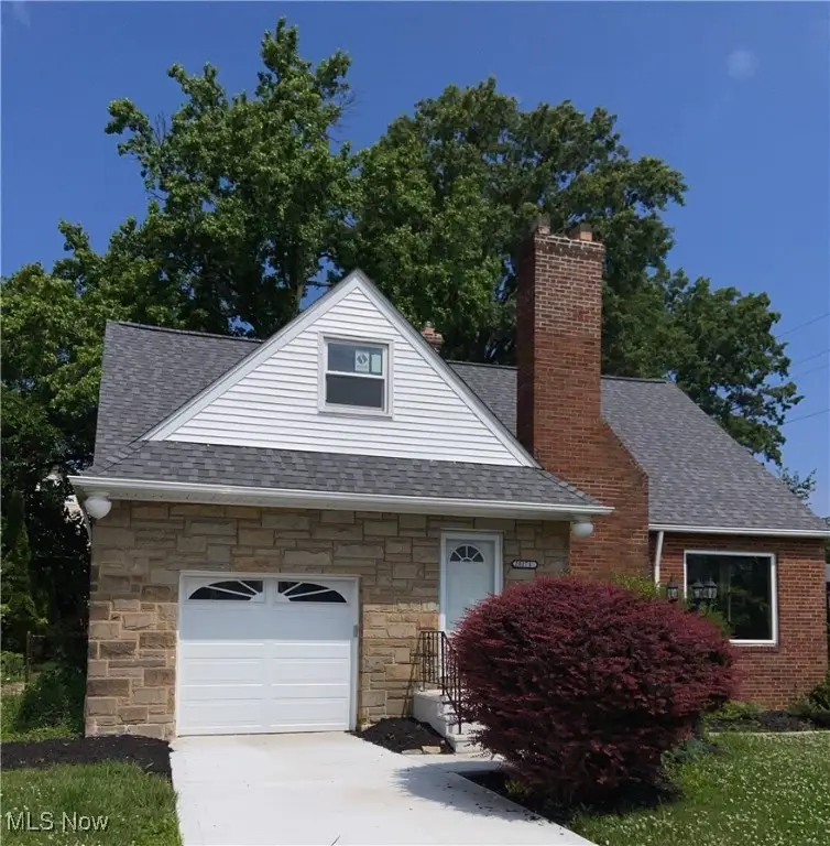 20171 Lake Shore Boulevard, Euclid, OH 44123 - #1