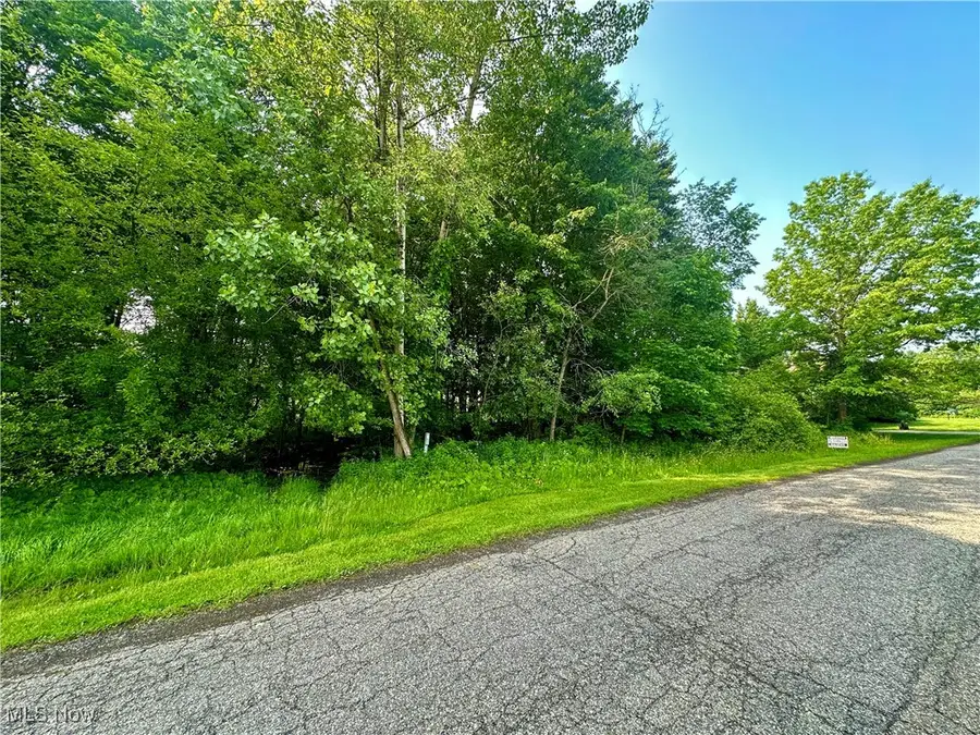 Powder Mill Run, Youngstown, OH 44505 - Image #2