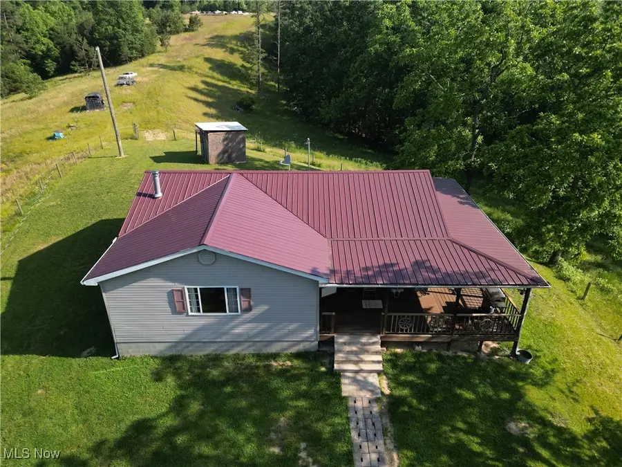 498 Little Queen Road, Clendenin, WV 25045 - Image #3