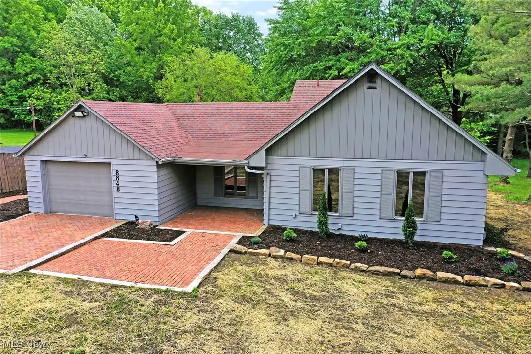 8848 King Graves Ne Road, Warren, OH 44484 - Image #1