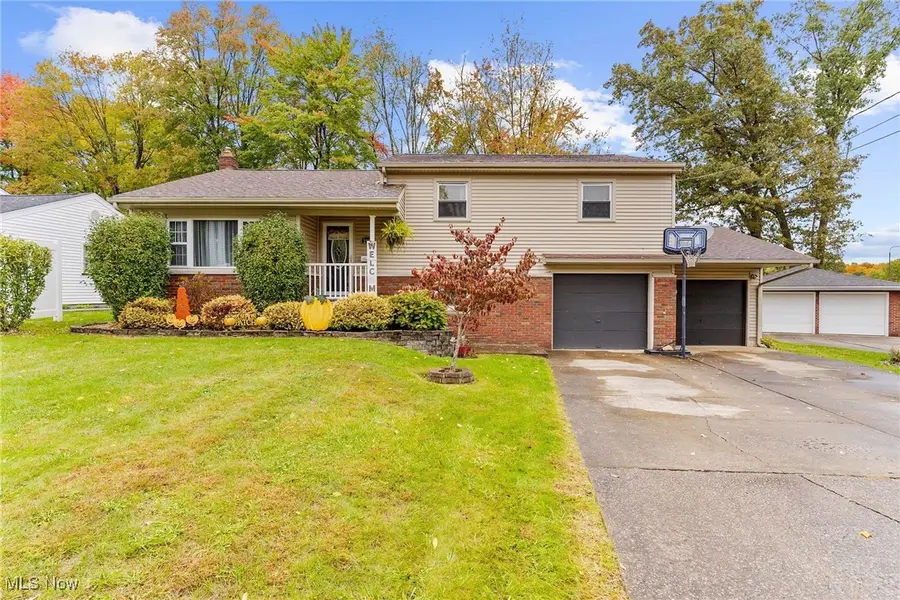 2922 Eldora Drive, Youngstown, OH 44511 - Image #2