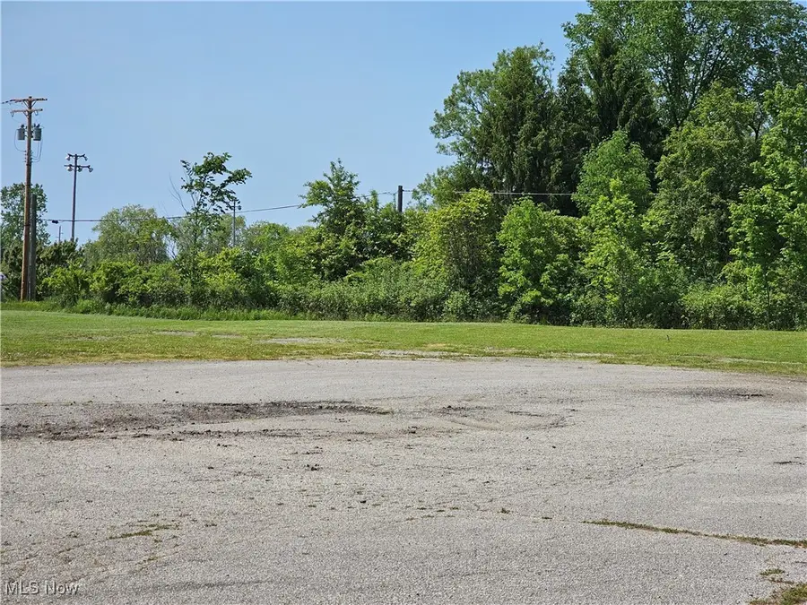 Park Avenue, Chardon, OH 44024 - Image #3