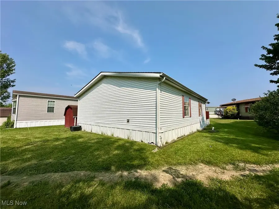 87 S Byron Drive, Wintersville, OH 43953 - #3