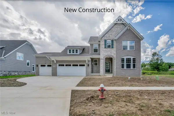 4118 St Gregory Way, Avon, OH 44011