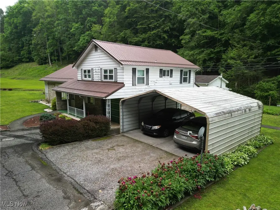 13088 Clay Highway, Lizemores, WV 25125 - Image #3