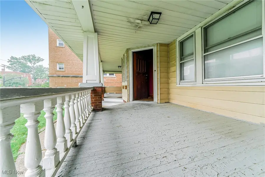 12224 Clifton Boulevard, Lakewood, OH 44107 - Image #3