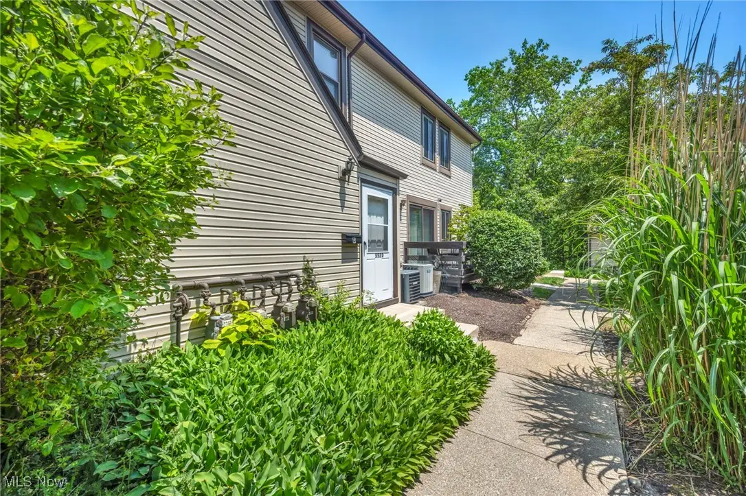 552 Turney Rd #a, Bedford, OH 44146 - Image #1