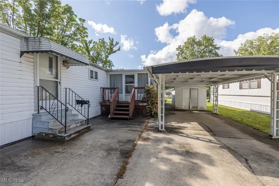 55 Patio Lane, Olmsted Township, OH 44138 - Image #3