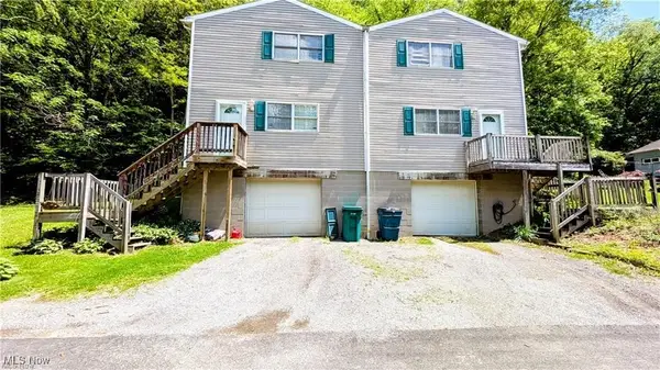 37 Alaska Avenue, Chester, WV 26034