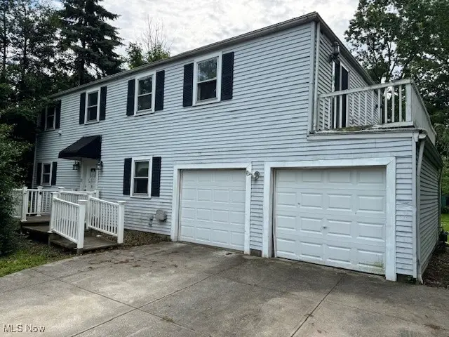 4 Owaissa Drive, Timberlake, OH 44095 - Image #1