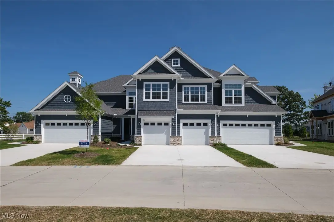 510 Port Side Drive, Avon Lake, OH 44012 - Image #1