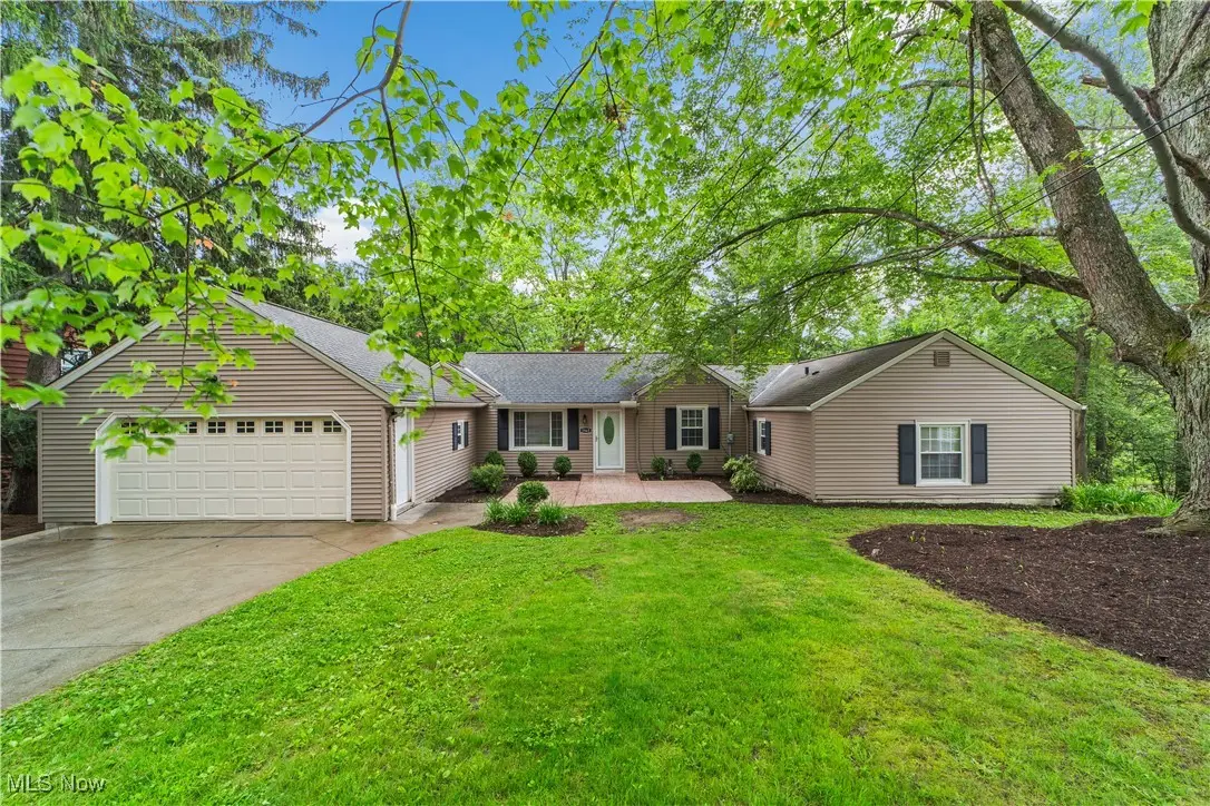 3965 Ellendale Road, Moreland Hills, OH 44022 - Image #1