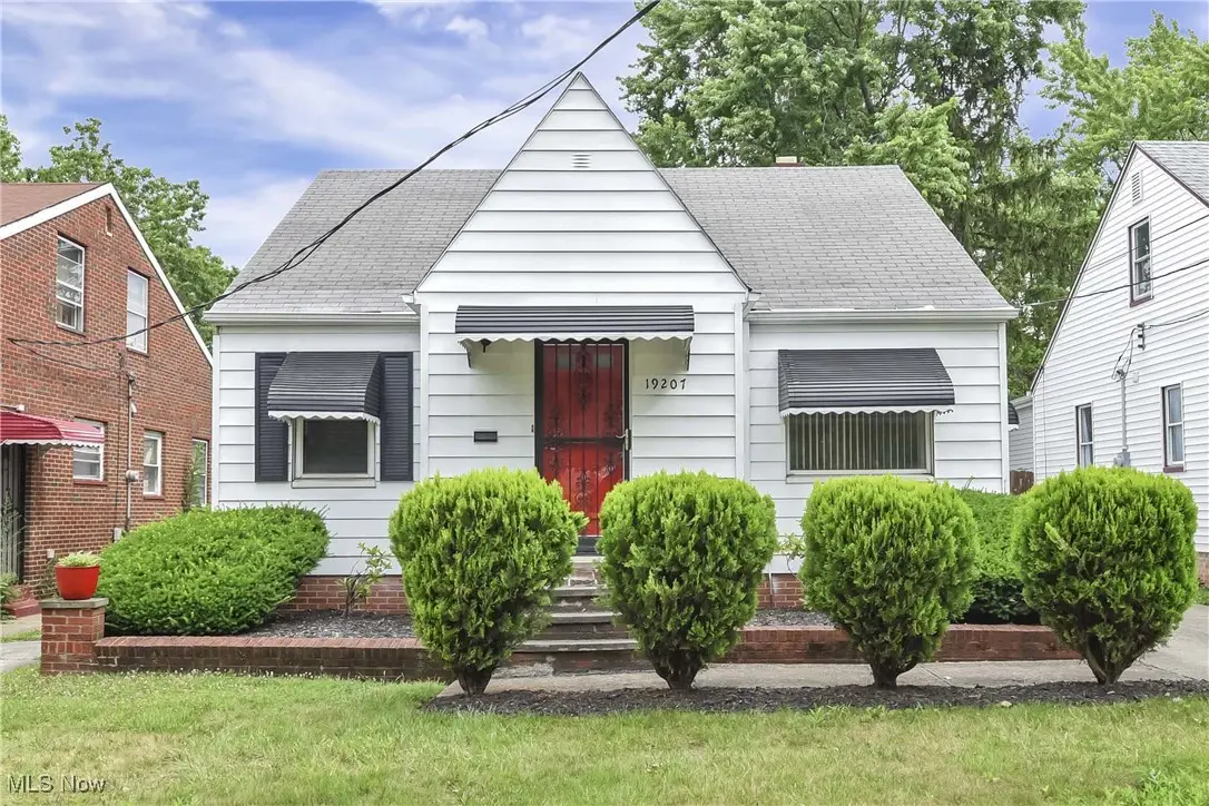 19207 Harvard Road, Warrensville Heights, OH 44122 - #1
