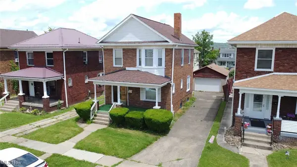 812 Oakmont Avenue, Steubenville, OH 43952