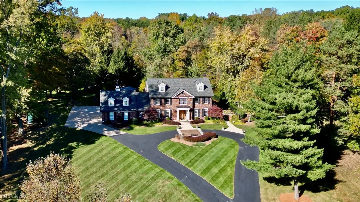 17221 Sagamore Road, Walton Hills, OH 44146 - Image #1