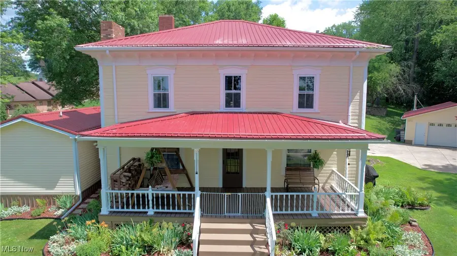 309 Donahey Ne Avenue, New Philadelphia, OH 44663 - Image #2