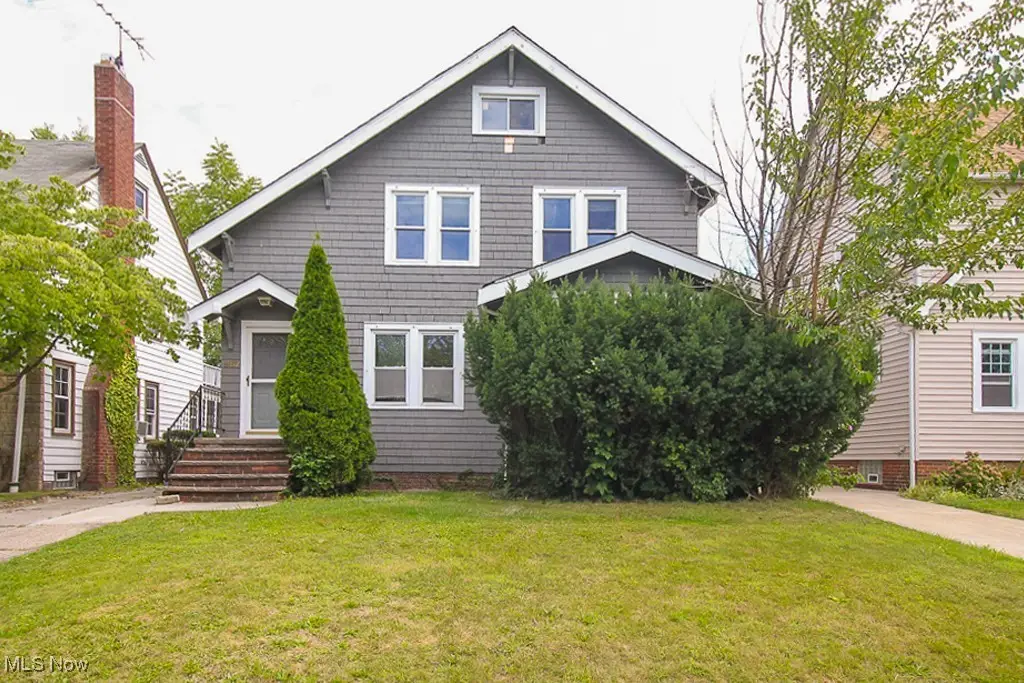 967 Pembrook Road, Cleveland Heights, OH 44121 - Image #1