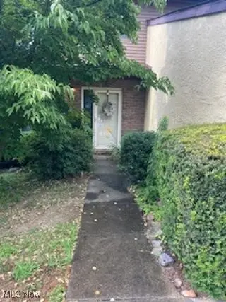 82 Silver Valley Boulevard, Munroe Falls, OH 44262 - Image #2