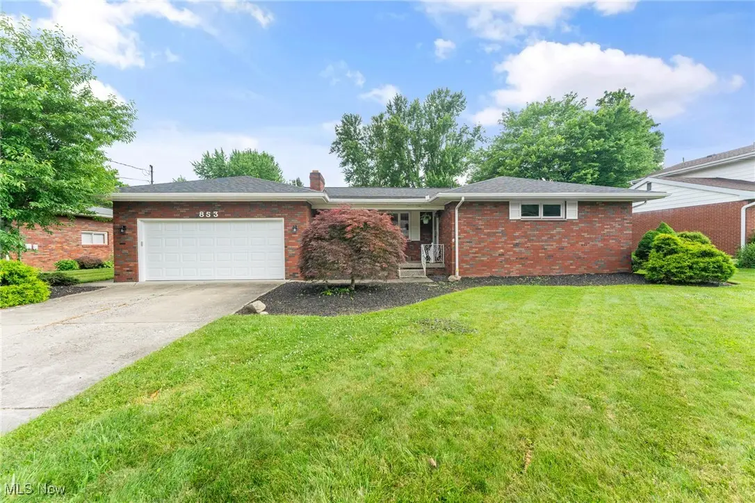 853 Almasy Drive, Campbell, OH 44405 - Image #1