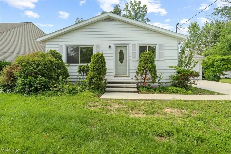 210 Magnolia Avenue, Northfield, OH 44067 - Image #2